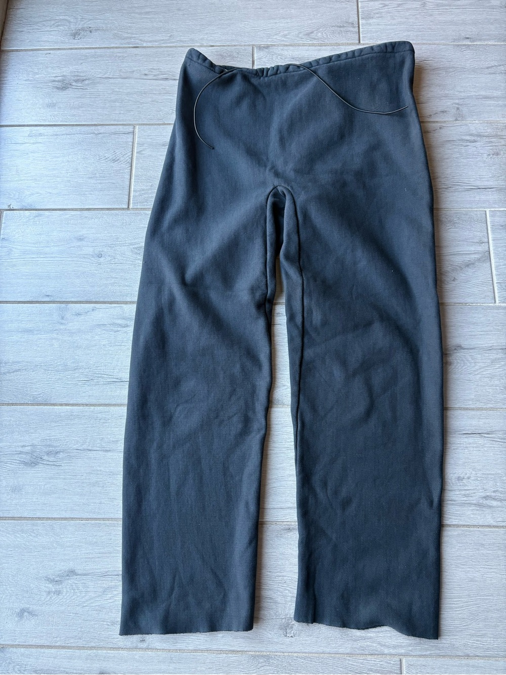YEEZY BLACK BAGGY SWEATPANTS KANYE WEST